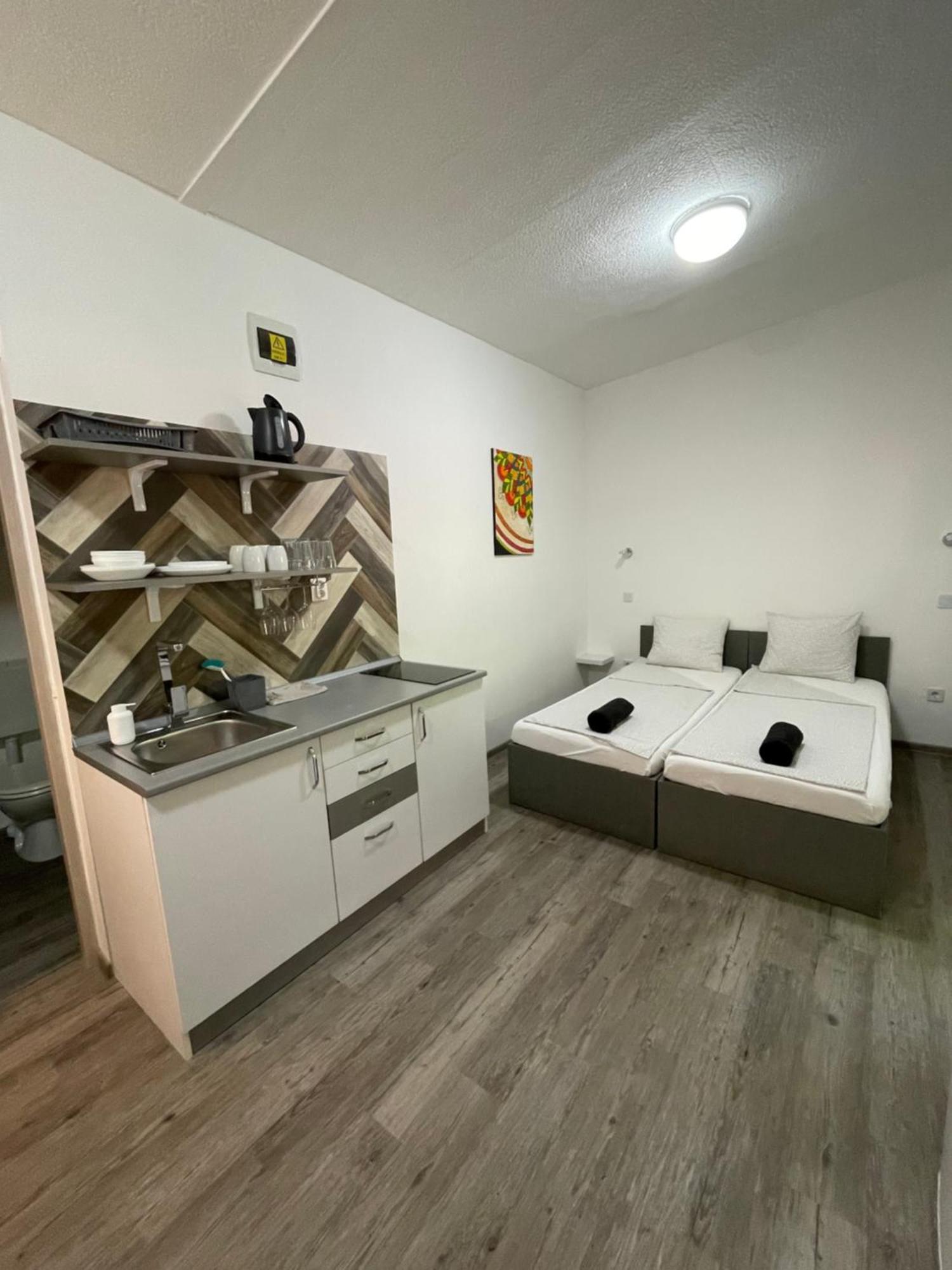 Tutti Apartman Balatonlelle Exterior foto