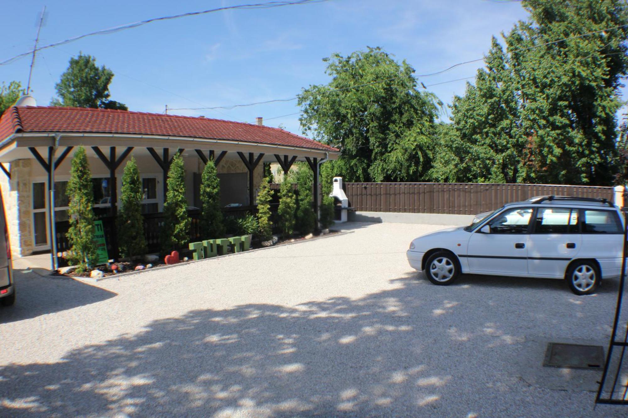 Tutti Apartman Balatonlelle Exterior foto